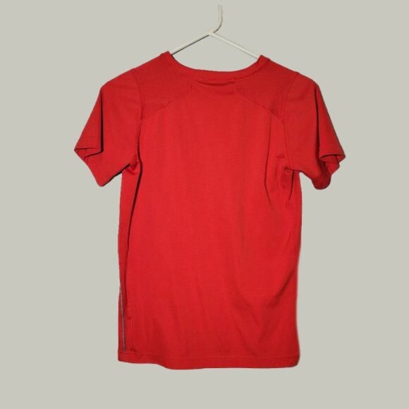 Nike Dri-Fit Youth Red Athletic Tshirt Shirt - Picture 2 of 7